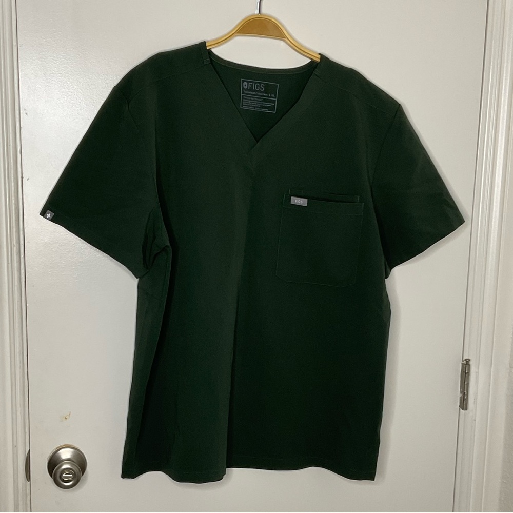 FIGS Leon Three-Pocket Scrub Top SizeXL